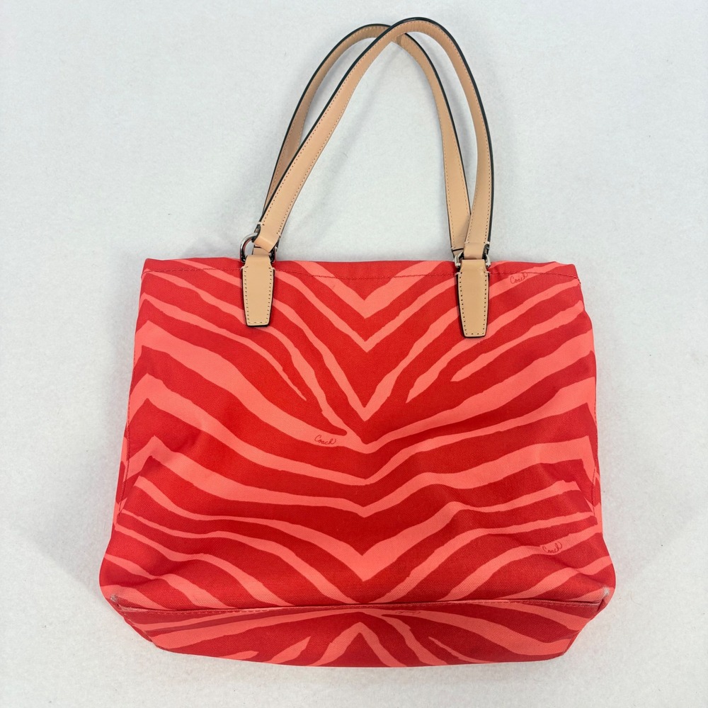 Coach Shoulder Bag Red Zebra Print Canvas Peach Orange Y2K Stefani Charm Tag 90s - Picture 13 of 16